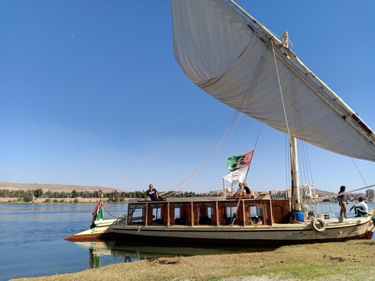 Jj Jamaica Felucca Hotel Aswan Luaran gambar