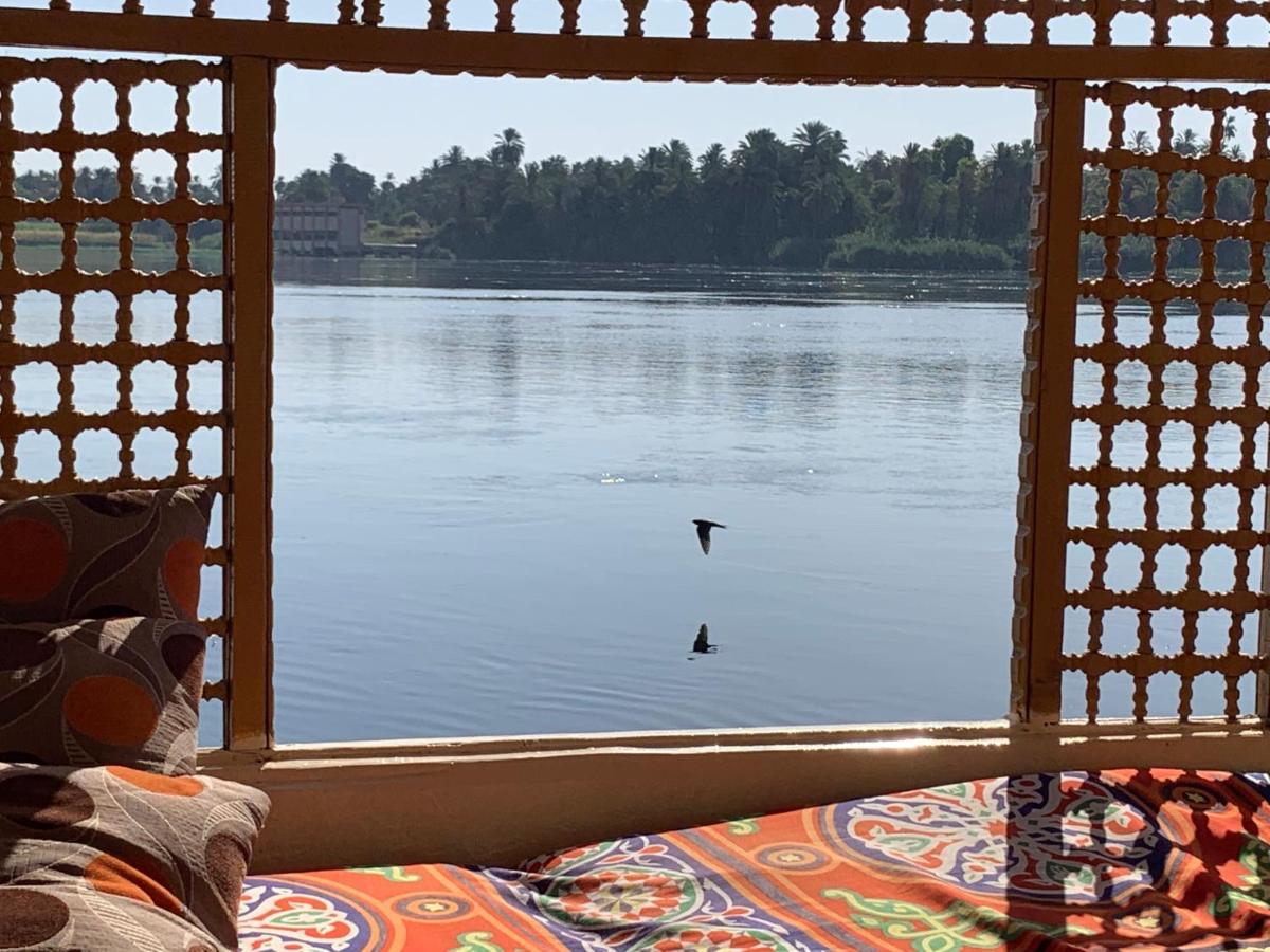 Jj Jamaica Felucca Hotel Aswan Luaran gambar