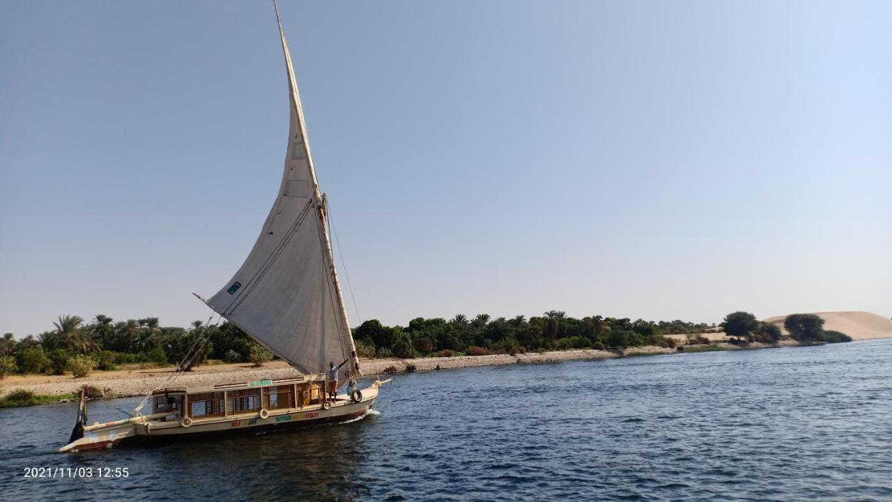 Jj Jamaica Felucca Hotel Aswan Luaran gambar